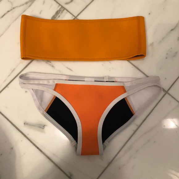 Hoaka Swimwear Other - Hoaka swimwear Kylie Set